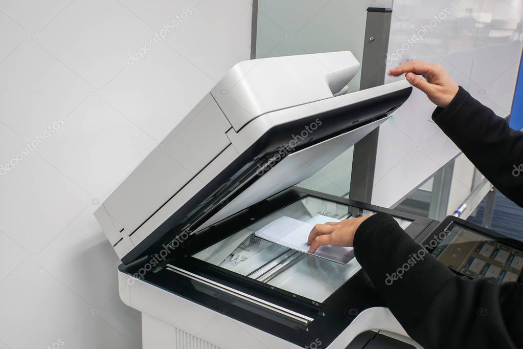 Stampanti e multifunzione per ufficio
